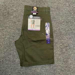 WP waterproof 10 inch cargo shorts